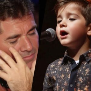 Simon Cowell started crying! The boy sang such a song that Simon couldn’t speak. He went up to the stage to kiss the boy. Full video is in the comments