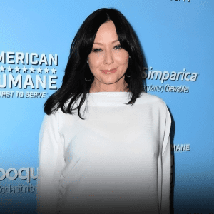 ‘Beverly Hills, 90210’ and ‘Charmed’ Alum Shannen Doherty Dead at 53 After Cancer Battle